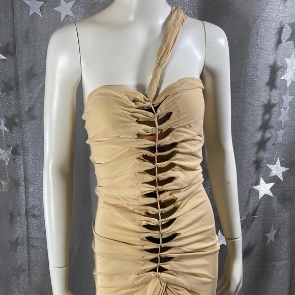 ✨HP✨AUTH GUCCI NUDE Tom Ford Twist Skin Silks Gold Blades Sexy Runway Dress 40 - Picture 6 of 17